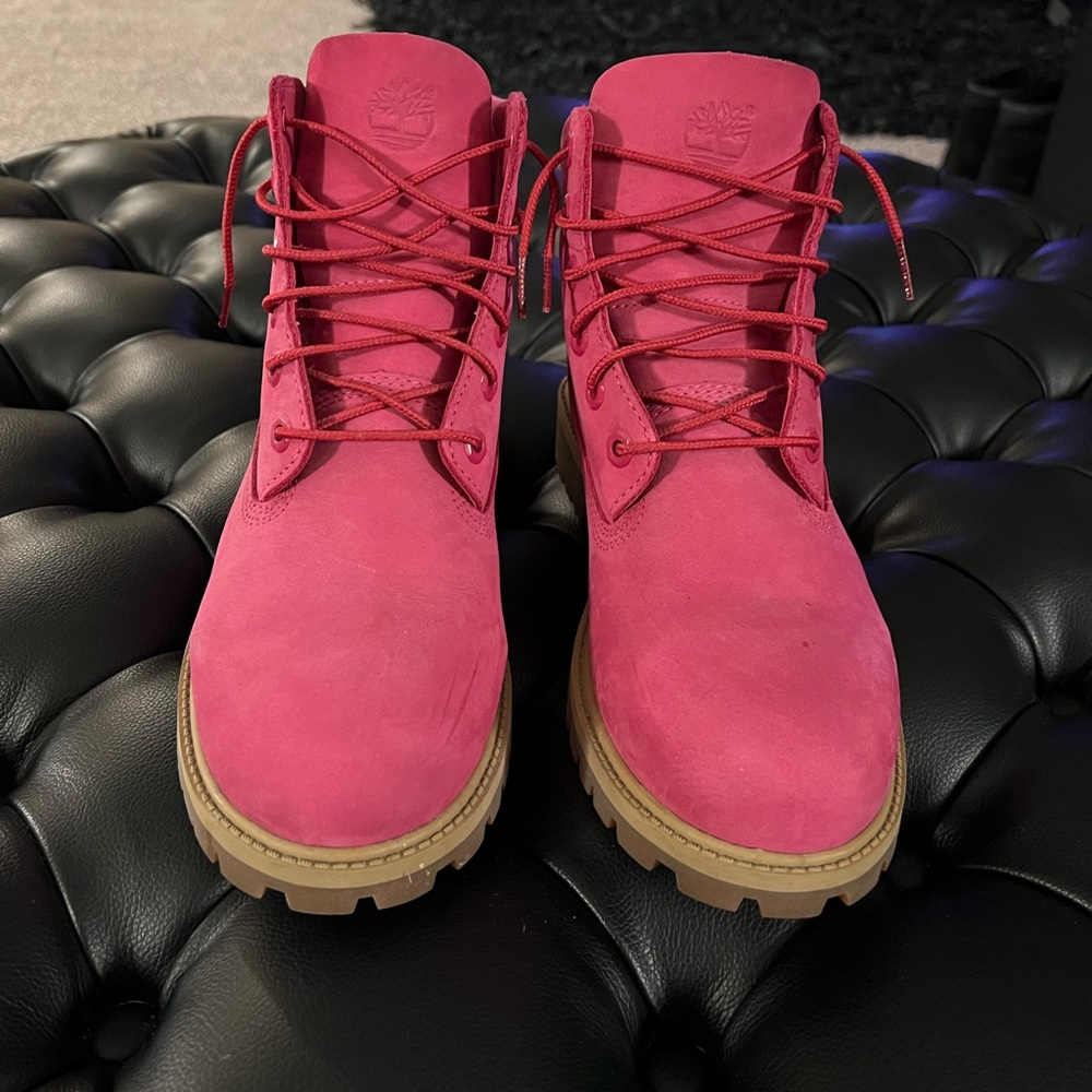 Hot Pink Size 7Y (8.5-9 Women) Timberland Boots